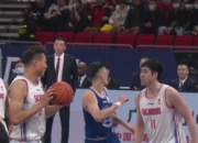 乐鱼真人体育娱乐-包含李弘权21分上海大胜广东张宁21分山西负同曦的词条