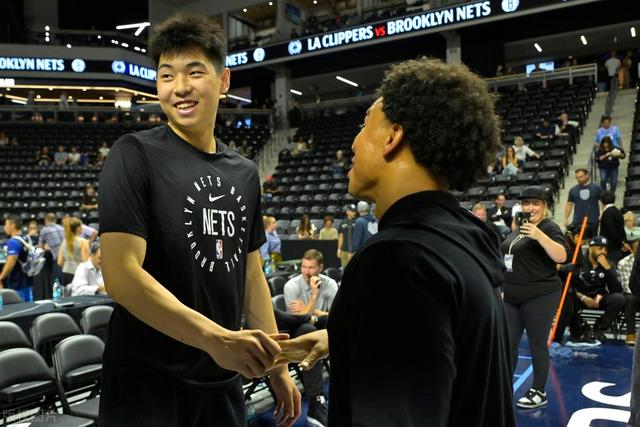 包含青岛男篮感谢各界支持俱乐部全力支持杨瀚森NBA征程的词条